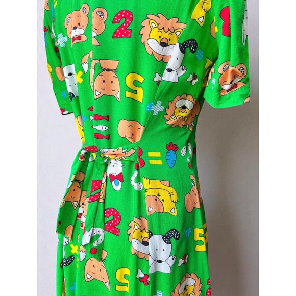 Vintage 80s Novelty Print Dress | Cartoon Kawaii Puff Sleeve Button-Front | S/M - Picture 7 of 9